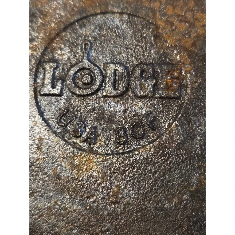 Lodge 1, 8 CF 10 1/4